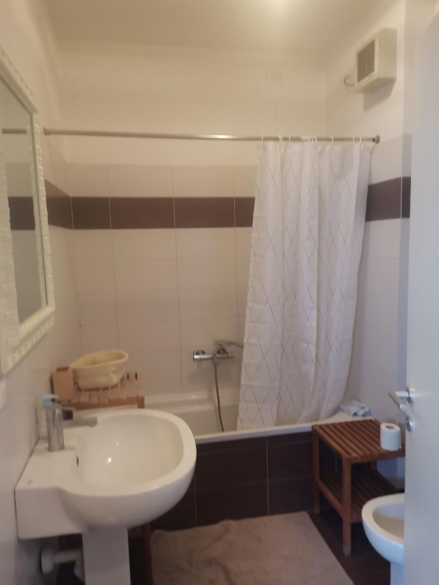 B&B Portello Милан Экстерьер фото